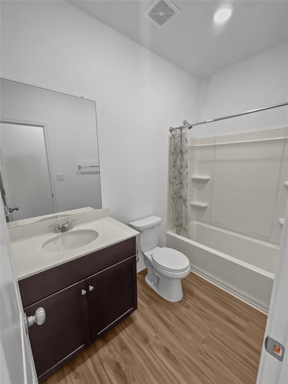 13803 Tordillo Drive, Elgin, Texas image 9