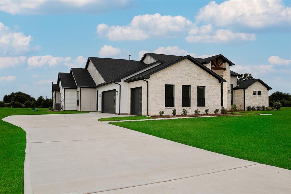 24909 Hopeview Way