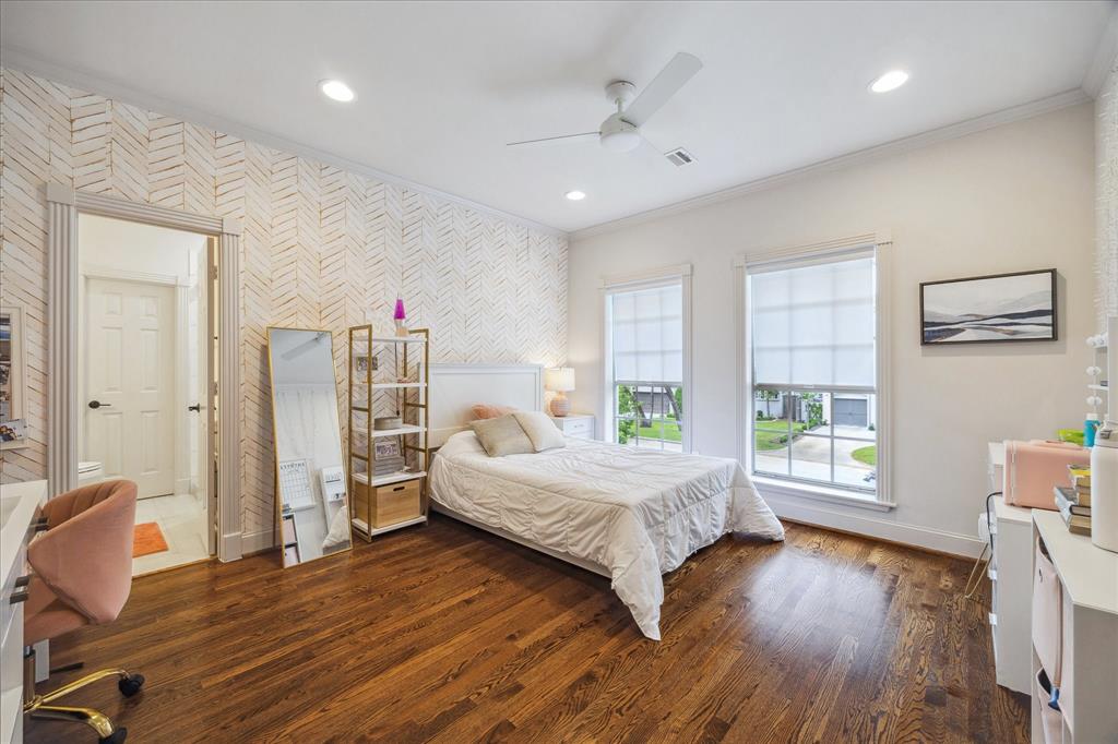4613 Cedar Oaks Lane, Bellaire, Texas image 28