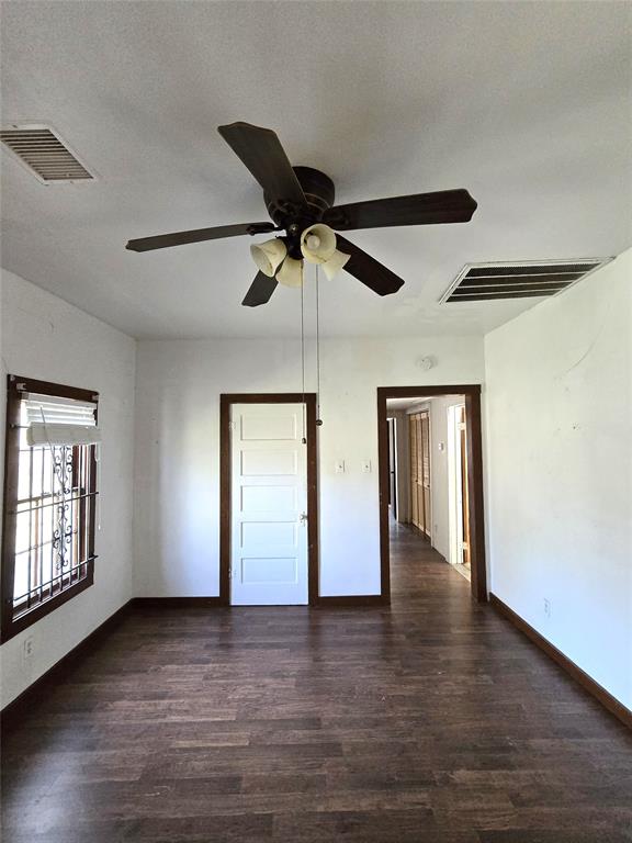 1083 County Road 3141, Cleveland, Texas image 11