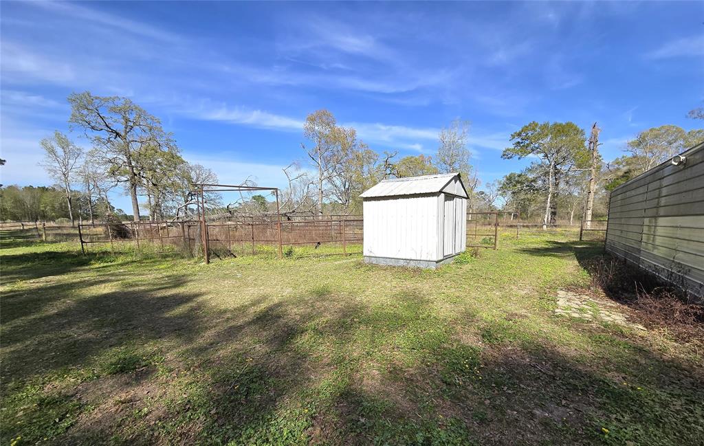 1083 County Road 3141, Cleveland, Texas image 27