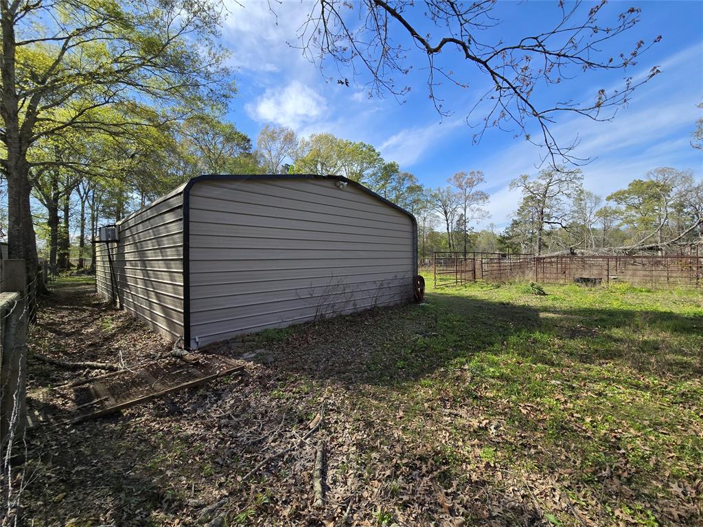 1083 County Road 3141, Cleveland, Texas image 24