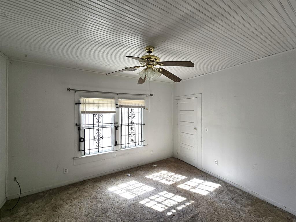 1083 County Road 3141, Cleveland, Texas image 14