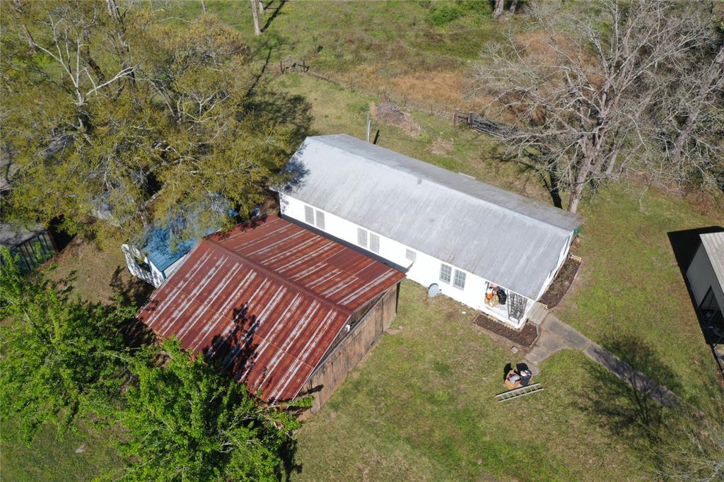 1083 County Road 3141, Cleveland, Texas image 33