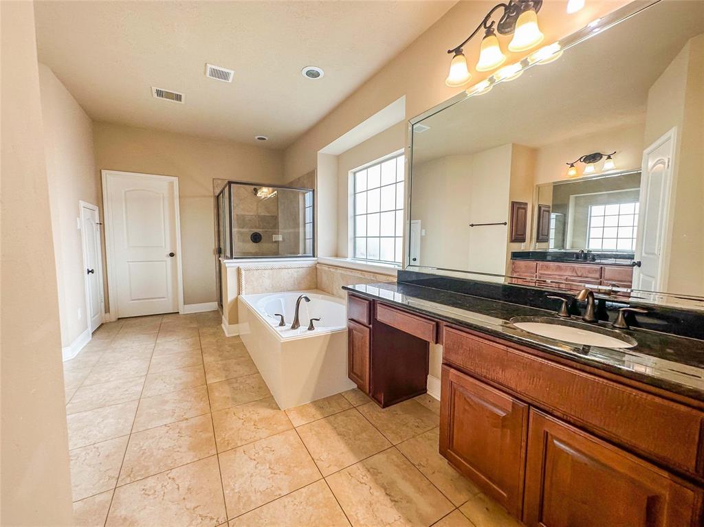 135 E Canyon Wren Circle, Spring, Texas image 27