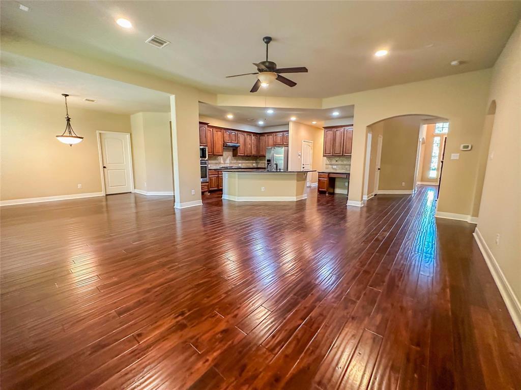 135 E Canyon Wren Circle, Spring, Texas image 20