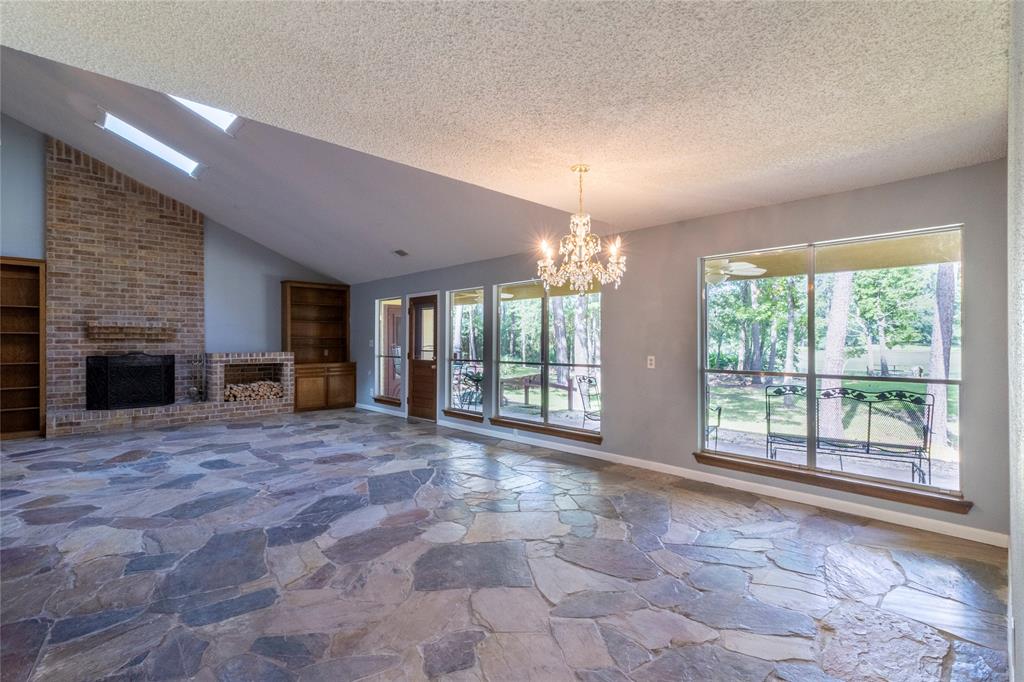 15823 Stagecoach Road