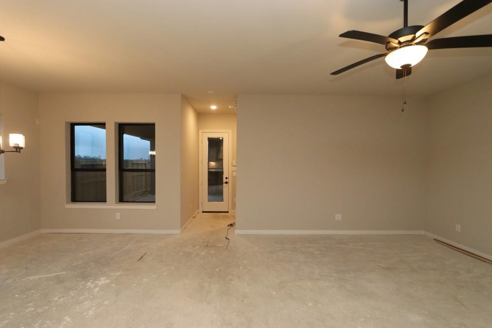 12022 Rice View Drive, Mont Belvieu, Texas image 13