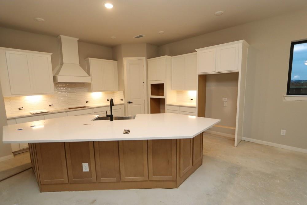 12022 Rice View Drive, Mont Belvieu, Texas image 12