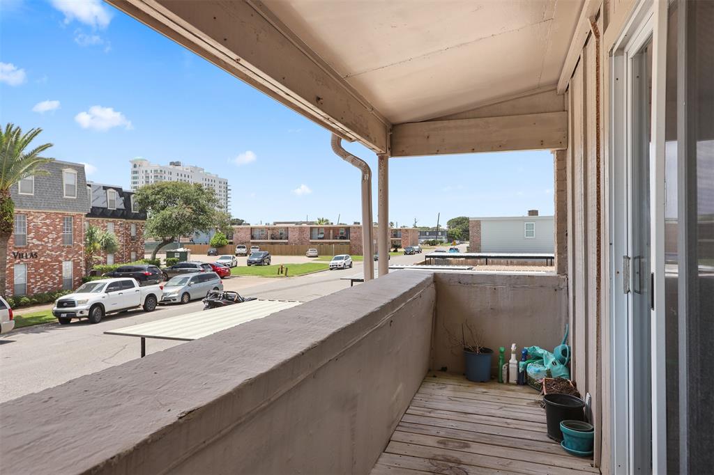 215 Post Office Street #1208, Galveston, Texas image 12