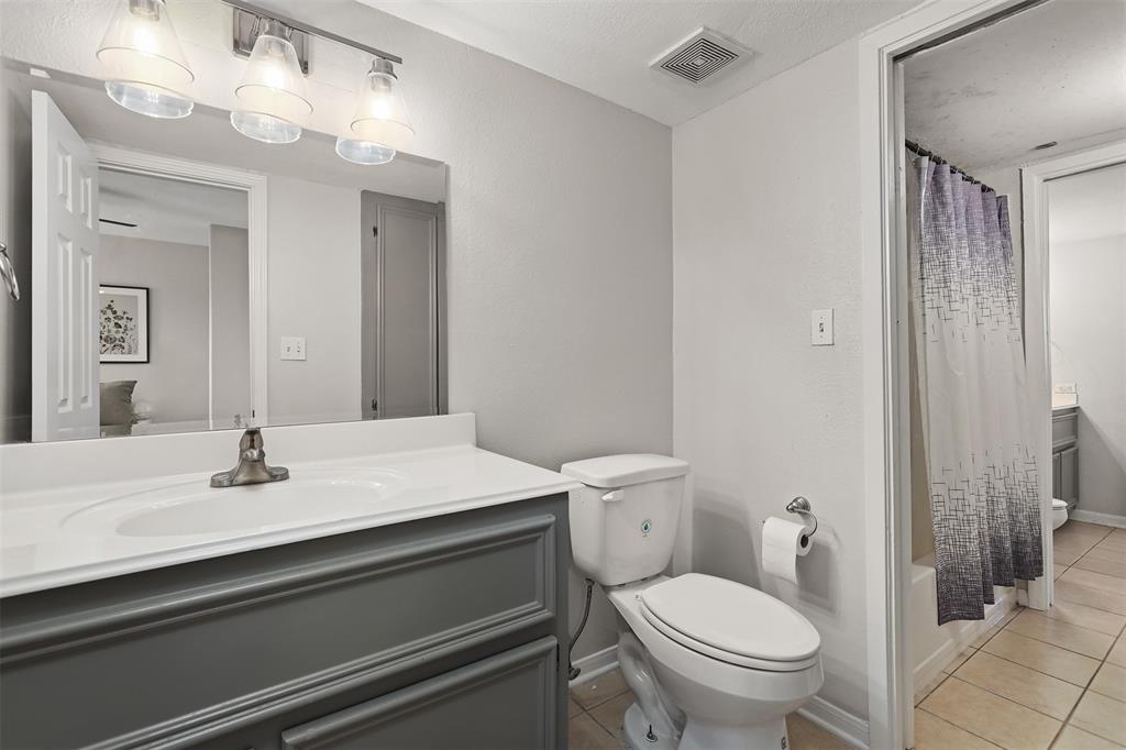 215 Post Office Street #1208, Galveston, Texas image 18