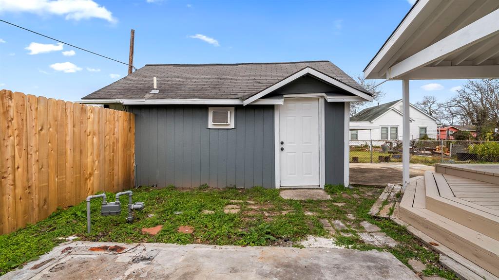 1401 Elm Street, Baytown, Texas image 35