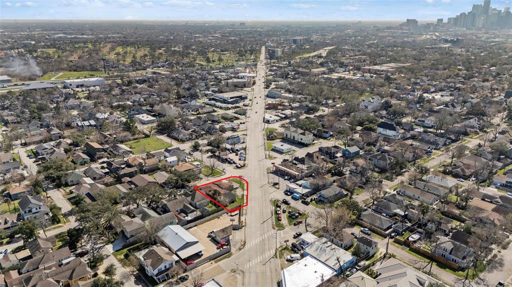 4110 N Main Street, Houston, Texas image 19