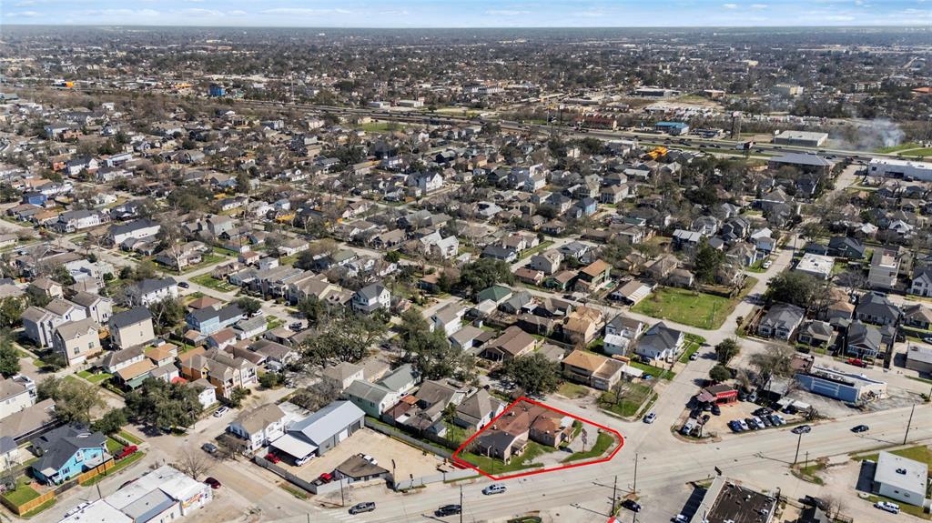 4110 N Main Street, Houston, Texas image 3