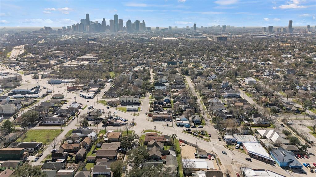 4110 N Main Street, Houston, Texas image 18