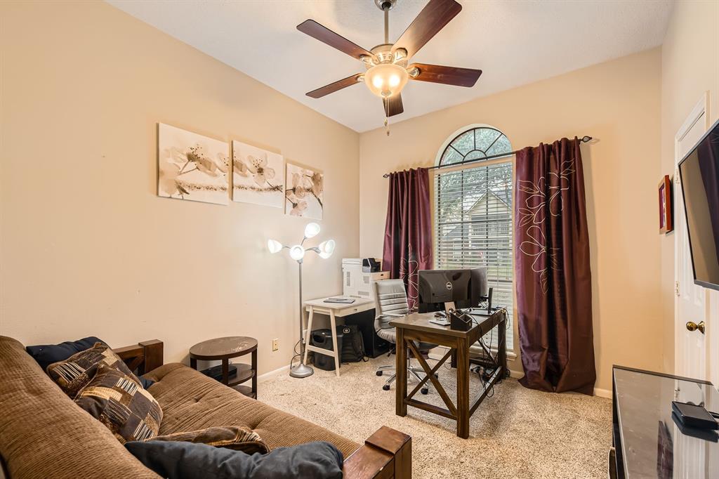 17827 Surreywest Lane, Spring, Texas image 16