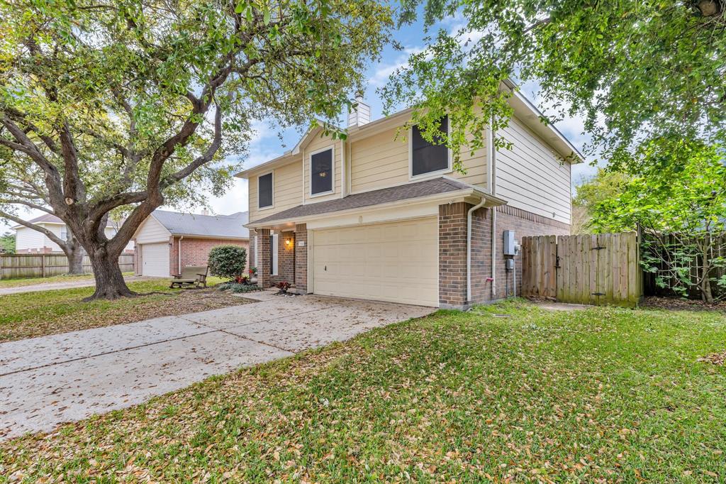 7946 Still Water Street, Baytown, Texas image 3
