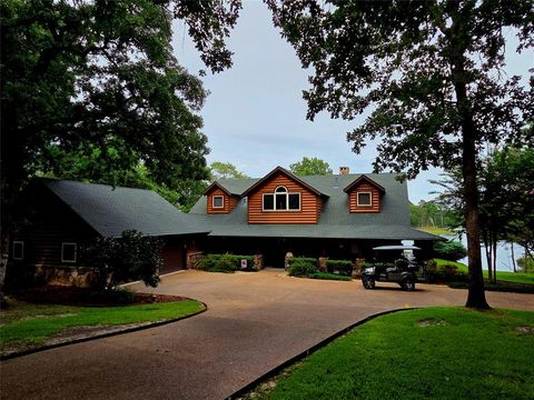 Homes For Sale - 9033 Safari Shores Drive<br/> Henderson County, Larue, TX 75770