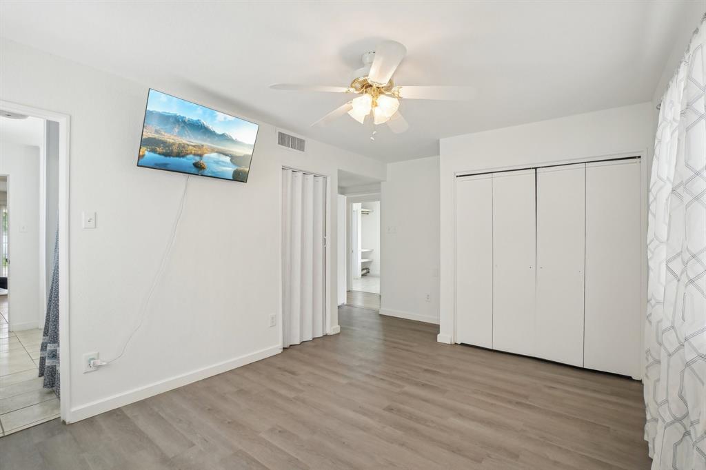 2112 Leyte Drive, Tool, Texas image 32