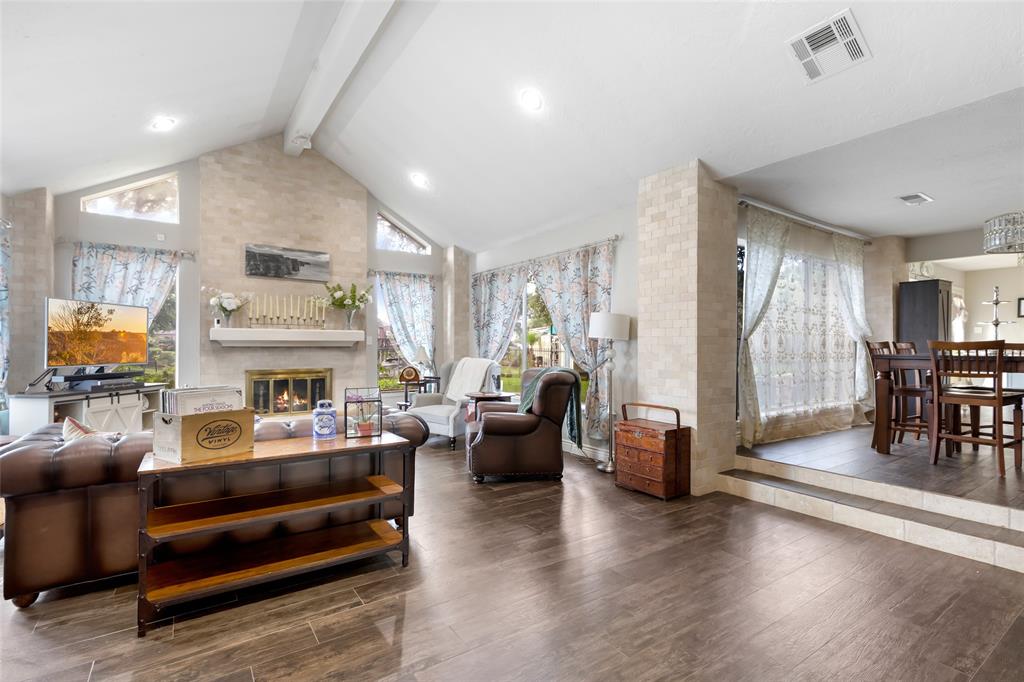 8219 Magnolia Glen Drive, Humble, Texas image 21