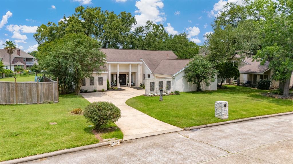8219 Magnolia Glen Drive, Humble, Texas image 46