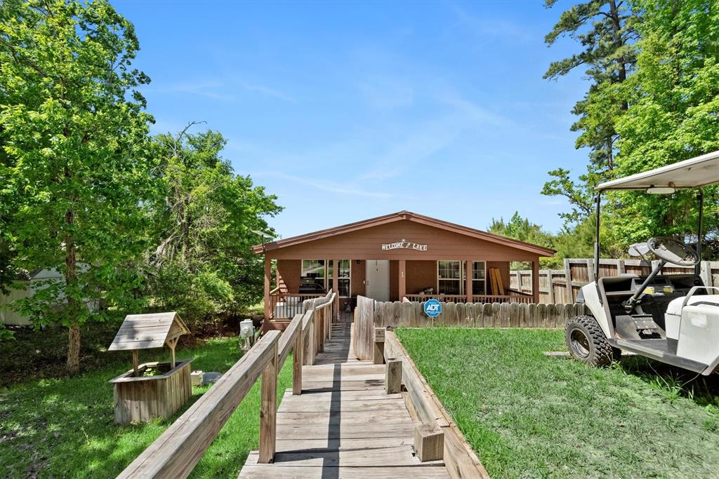 412 Ridge Trail, Trinity, Texas image 2