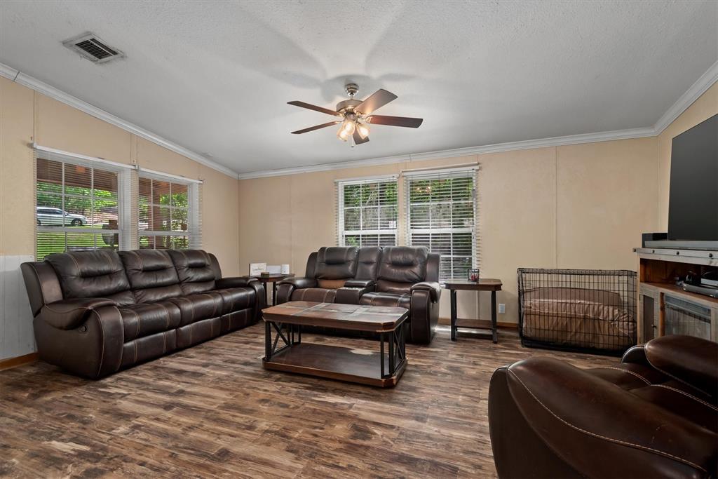 412 Ridge Trail, Trinity, Texas image 7