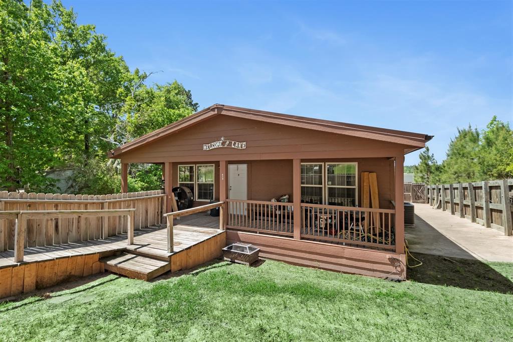 412 Ridge Trail, Trinity, Texas image 4