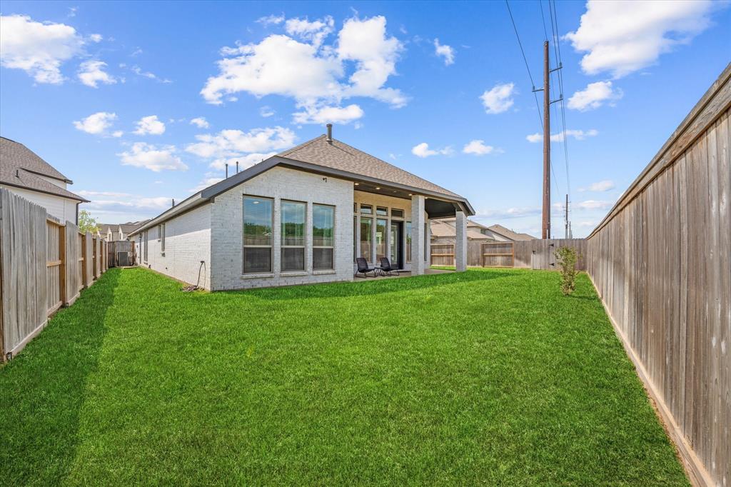 10606 Beacon Harbor Way, Richmond, Texas image 34