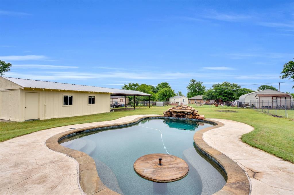 132 Prairie View Lane, Red Oak, Texas image 17