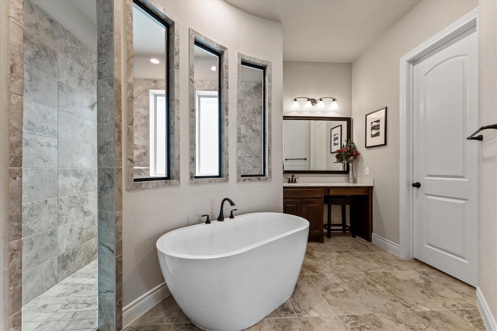 11215 Whitecap Bay Circle, Cypress, Texas image 20