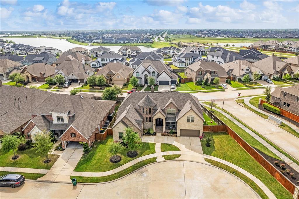 11215 Whitecap Bay Circle, Cypress, Texas image 1