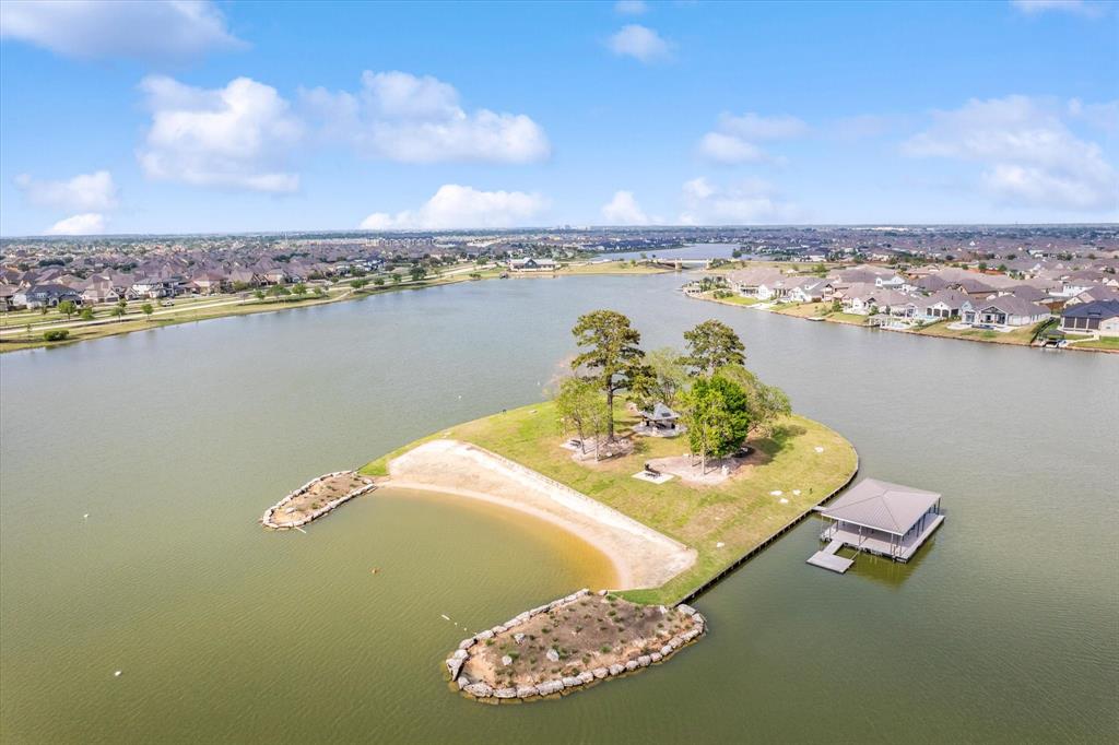 11215 Whitecap Bay Circle, Cypress, Texas image 44