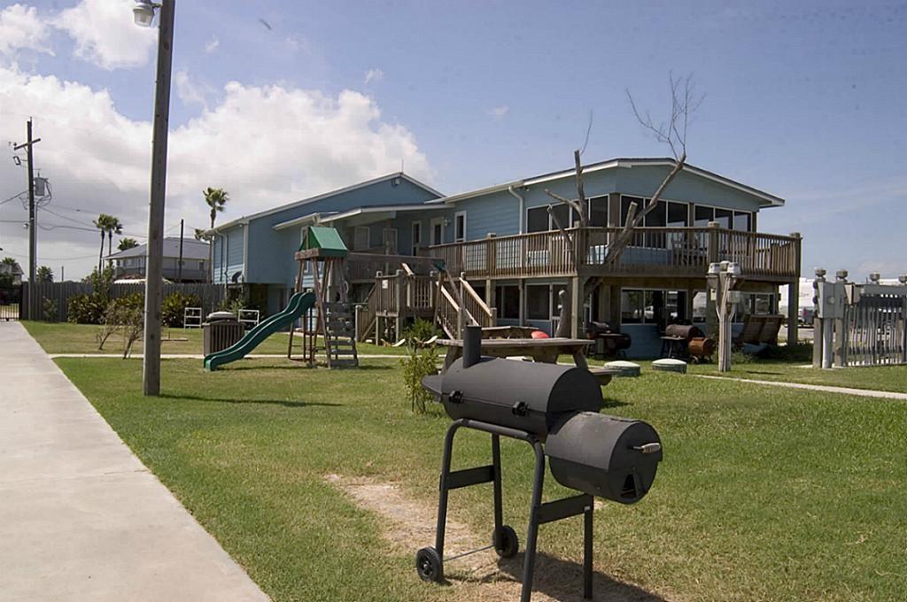 1250 N Crystal Beach Road
