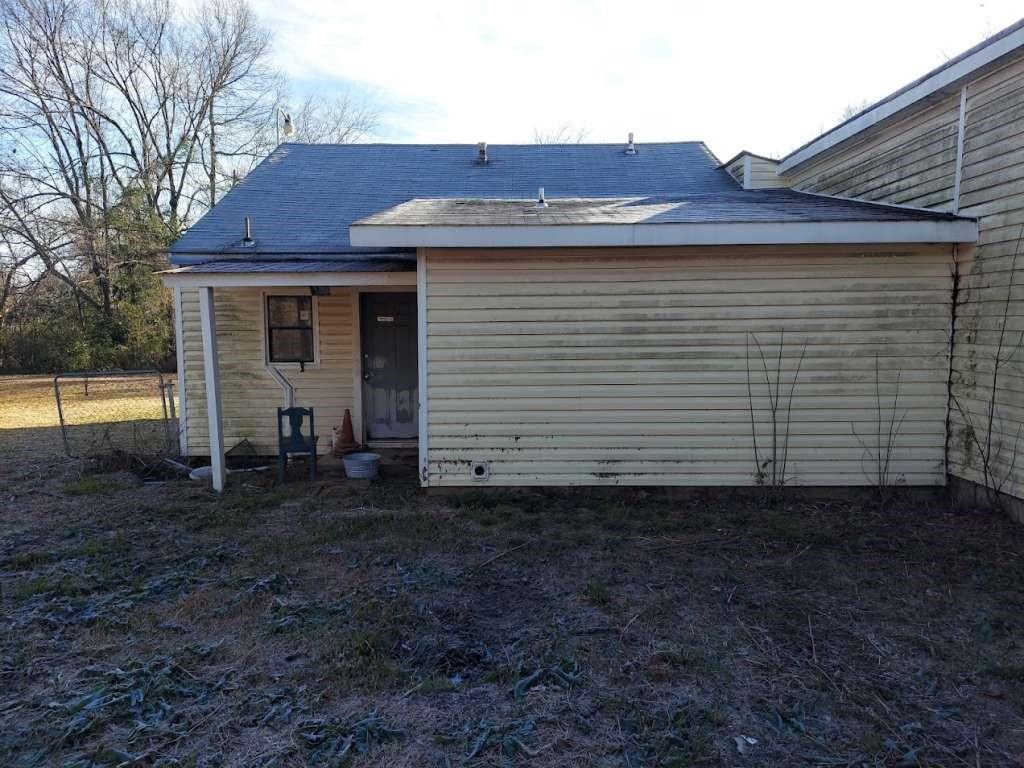 405 N Lanier Street, New Boston, Texas image 2