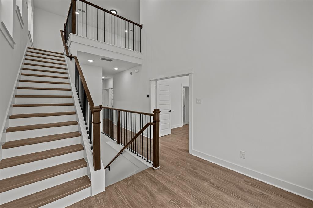 16031 Mason Run Drive, Houston, Texas image 39
