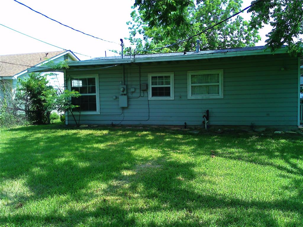 304 Morrell Street, Baytown, Texas image 4