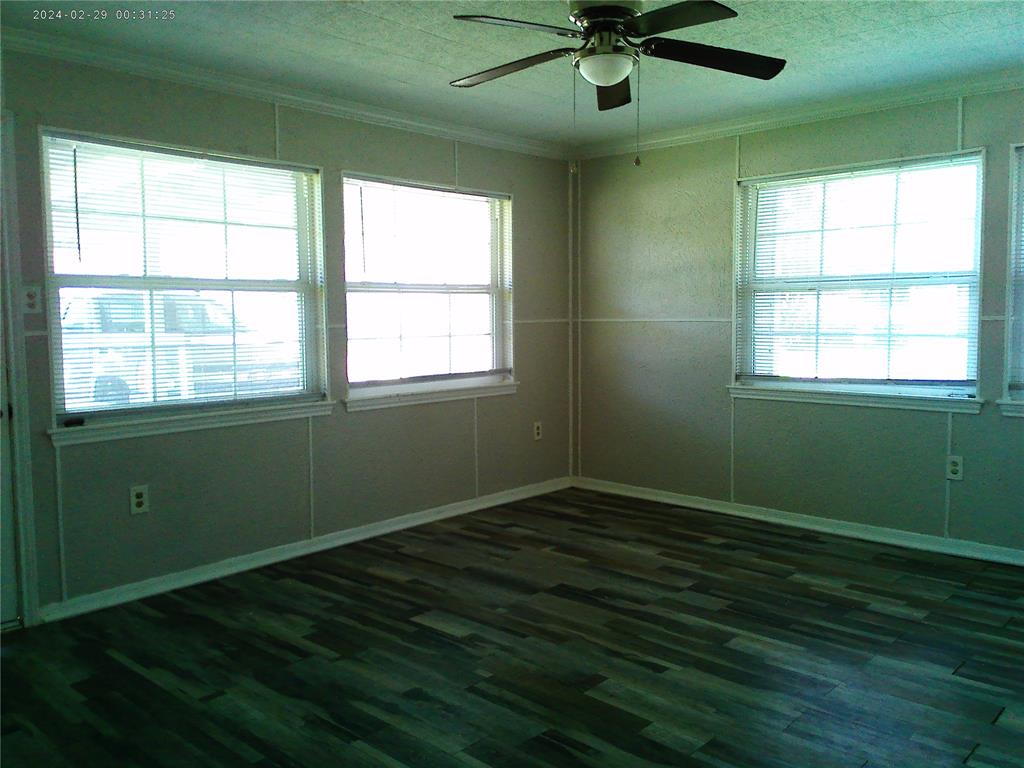 304 Morrell Street, Baytown, Texas image 8