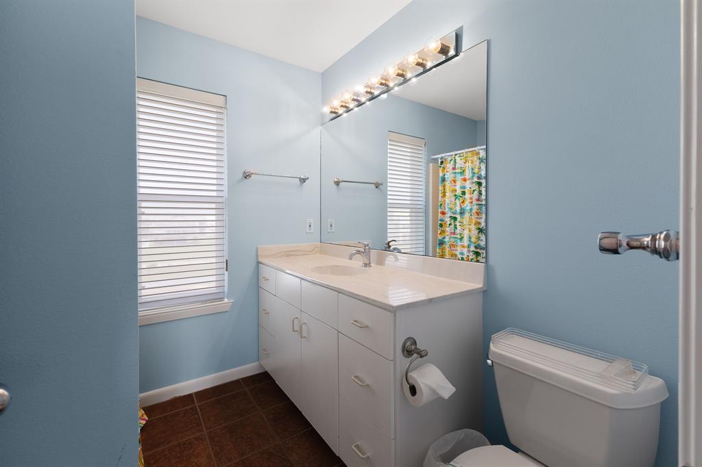 22915 Gulf Drive, Galveston, Texas image 23
