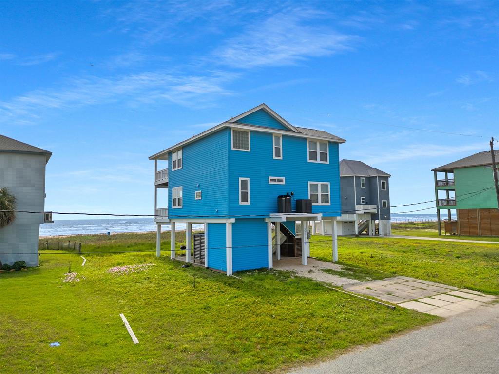 22915 Gulf Drive, Galveston, Texas image 4