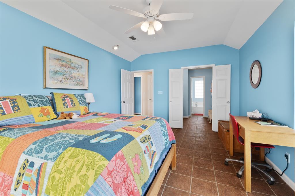 22915 Gulf Drive, Galveston, Texas image 25
