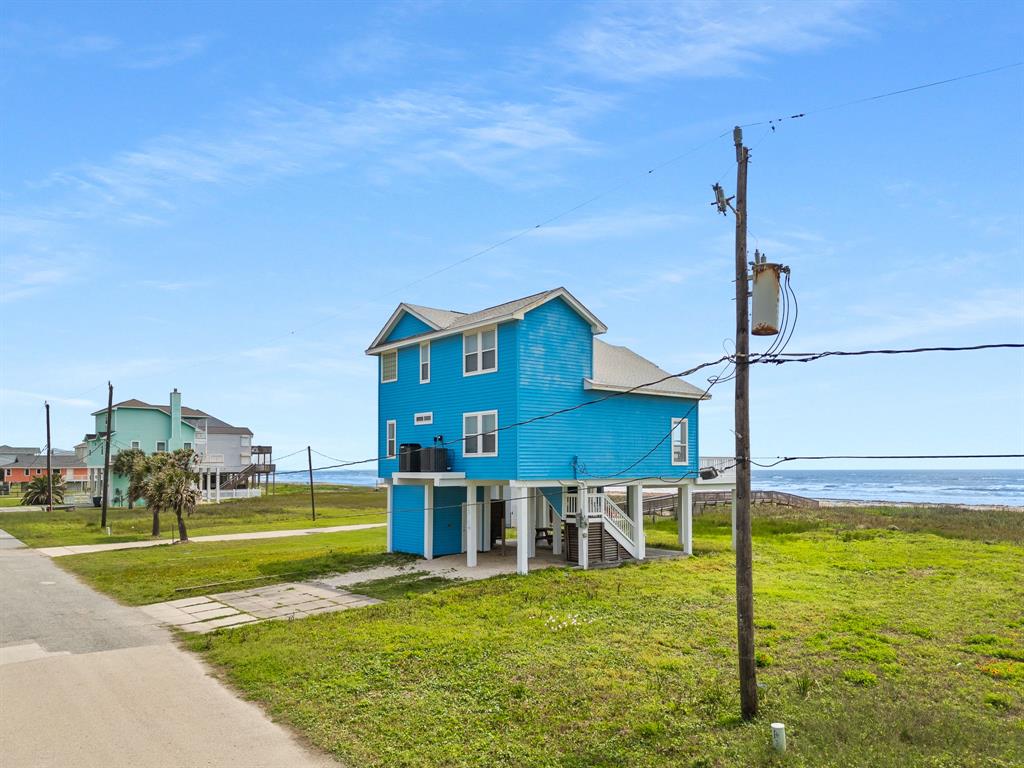 22915 Gulf Drive, Galveston, Texas image 35