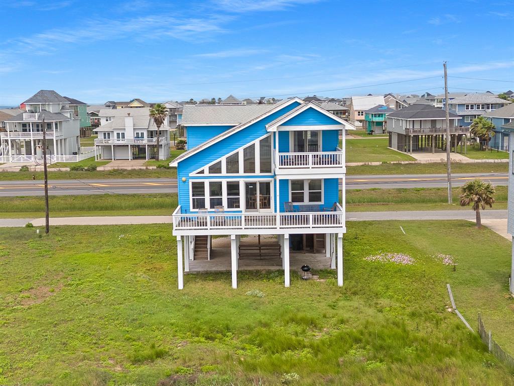 22915 Gulf Drive, Galveston, Texas image 3