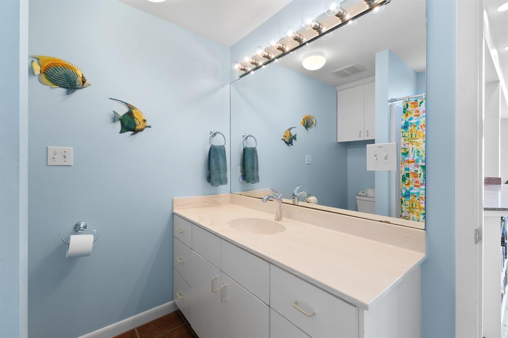 22915 Gulf Drive, Galveston, Texas image 20
