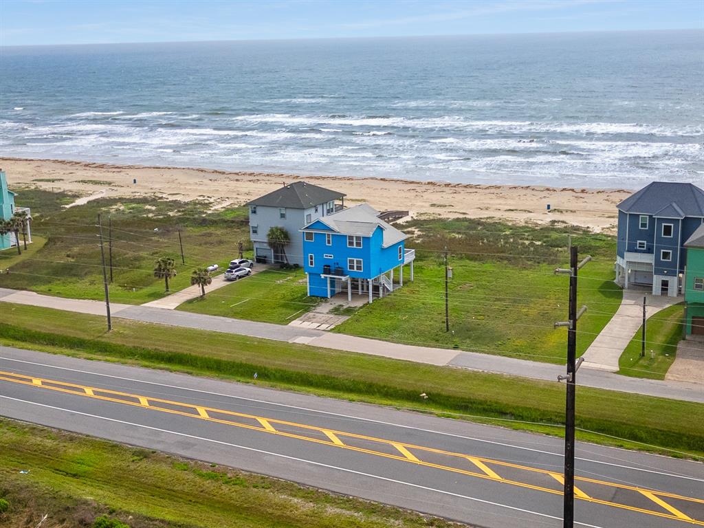 22915 Gulf Drive, Galveston, Texas image 38