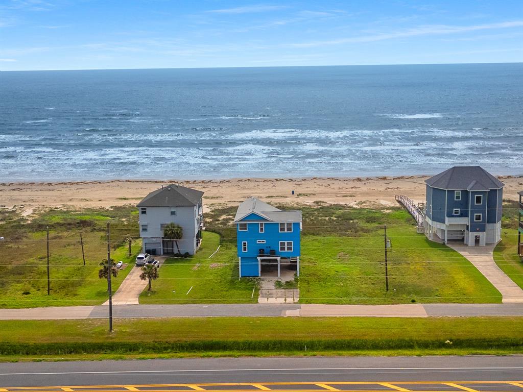 22915 Gulf Drive, Galveston, Texas image 2