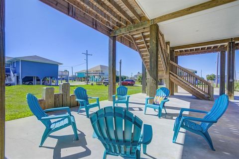 A home in Crystal Beach