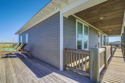 A home in Crystal Beach