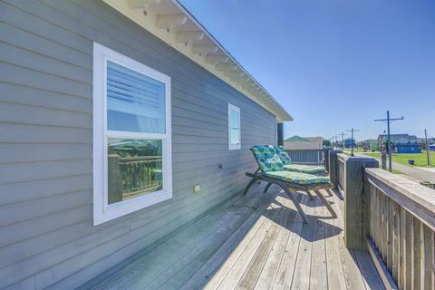 A home in Crystal Beach