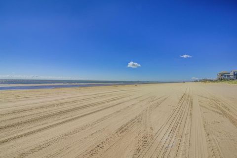 A home in Crystal Beach